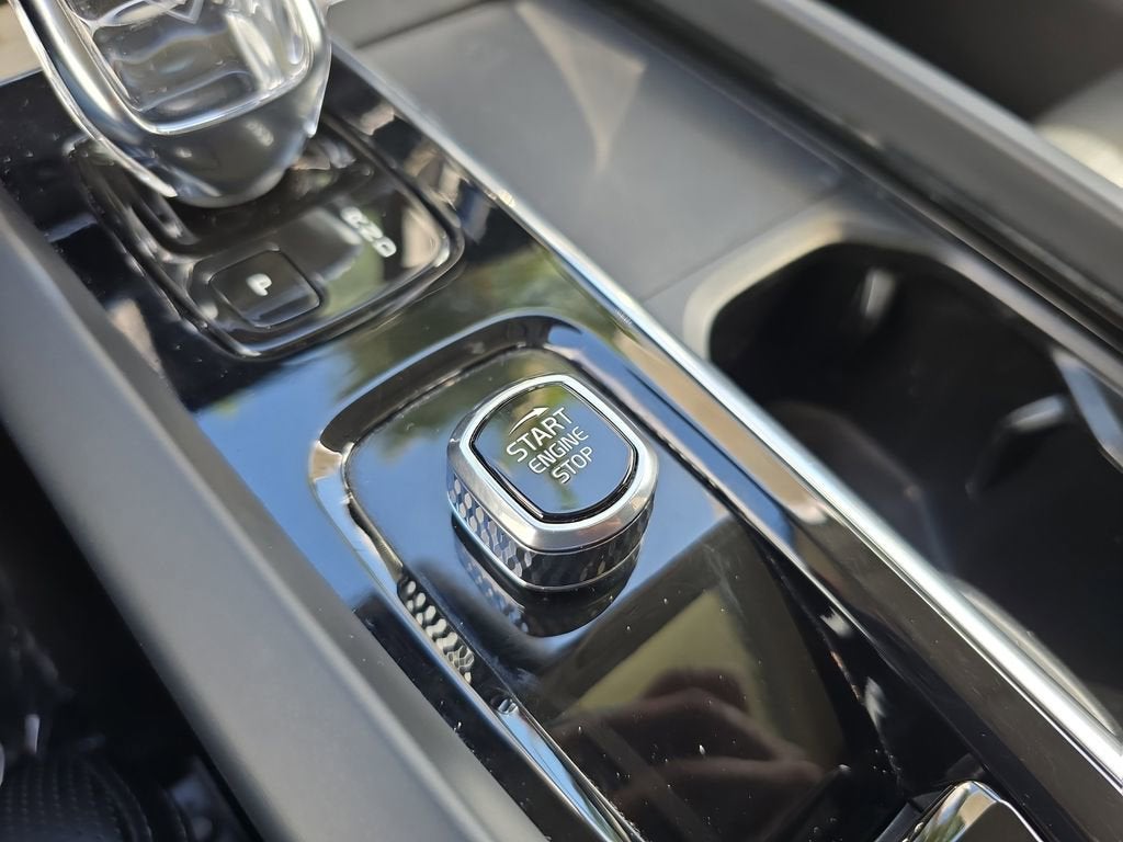 2022 Volvo XC60 Inscription