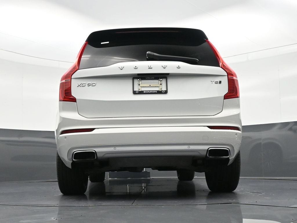 2020 Volvo XC90 Momentum