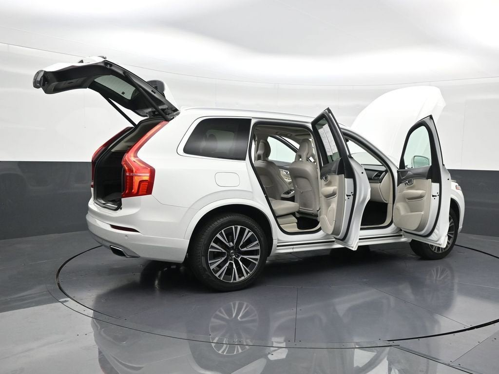 2020 Volvo XC90 Momentum