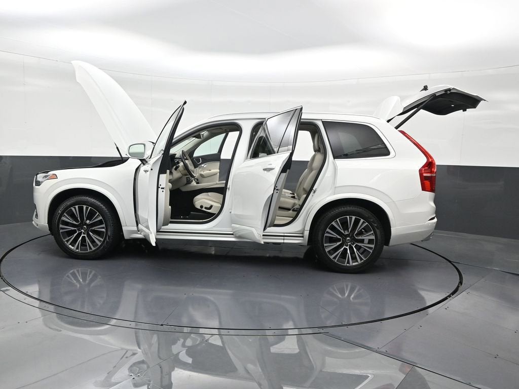 2020 Volvo XC90 Momentum