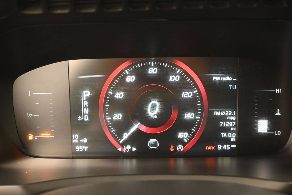 2018 Volvo XC90 T5 Momentum