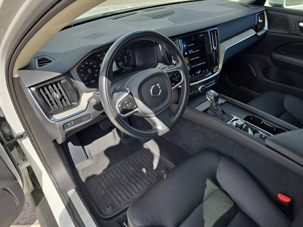 2022 Volvo V60 Cross Country 4DR AWD T5