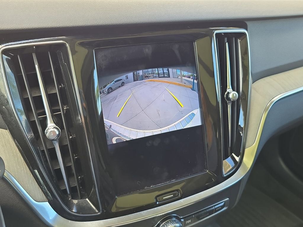 2022 Volvo V60 Cross Country 4DR AWD T5