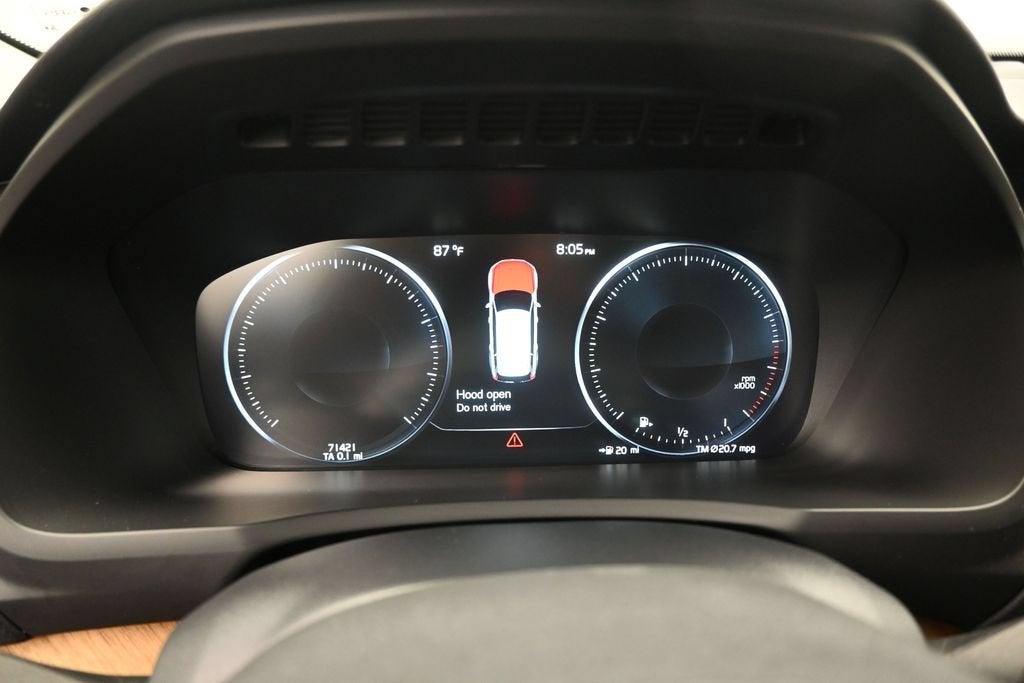 2021 Volvo XC90 T6 Momentum 6 Passenger