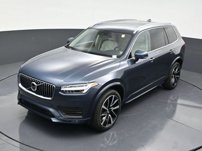 2022 Volvo XC90 Momentum