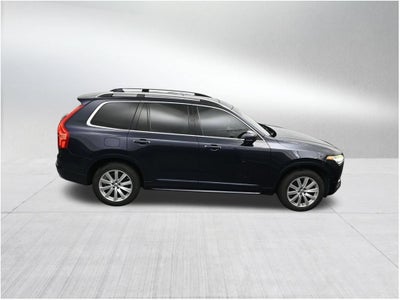 2017 Volvo XC90 T6 Momentum