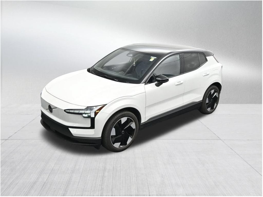 2025 Volvo EX30 Plus Twin Motor Performance, Fully electric