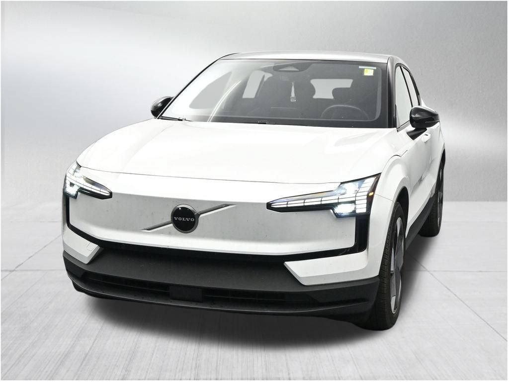 2025 Volvo EX30 Plus Twin Motor Performance, Fully electric