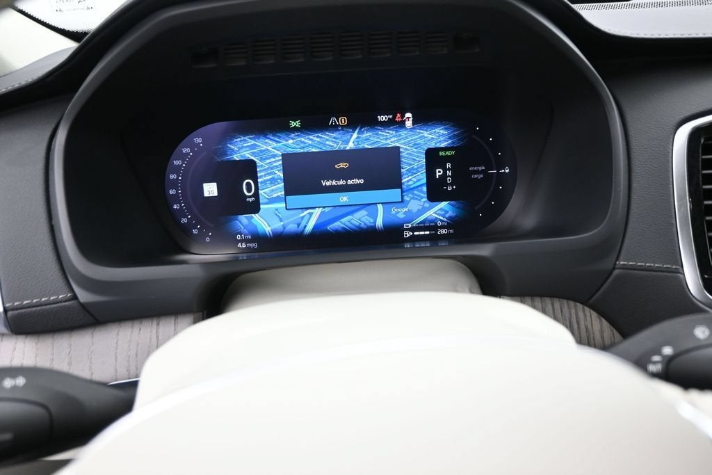 2024 Volvo XC90 Recharge Plug-In Hybrid T8 Ultimate Bright Theme 7-Seater