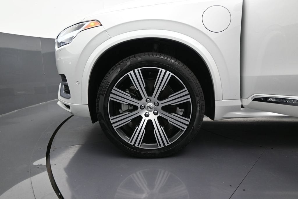 2024 Volvo XC90 Recharge Plug-In Hybrid T8 Ultimate Bright Theme 7-Seater