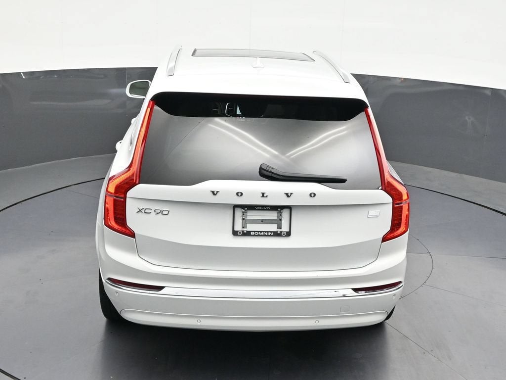 2024 Volvo XC90 Recharge Plug-In Hybrid T8 Ultimate Bright Theme 7-Seater
