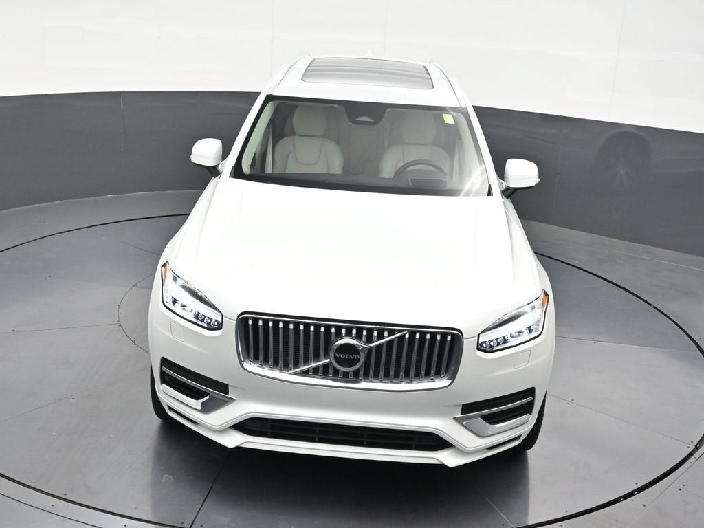 2024 Volvo XC90 Recharge Plug-In Hybrid T8 Ultimate Bright Theme 7-Seater