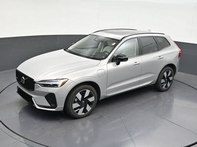 2024 Volvo XC60 Recharge Plug-In Hybrid T8 Ultimate Dark Theme