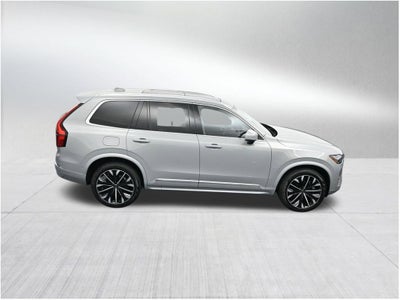 2025 Volvo XC90 Plug-In Hybrid Plus