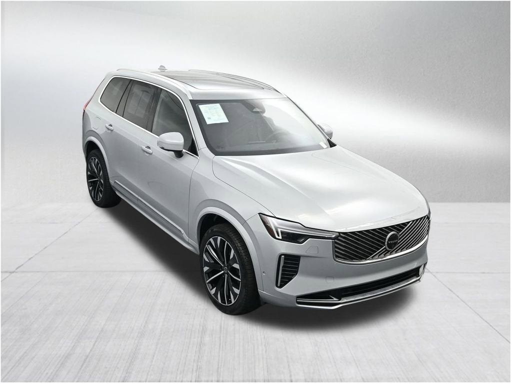 2025 Volvo XC90 Plug-In Hybrid Plus