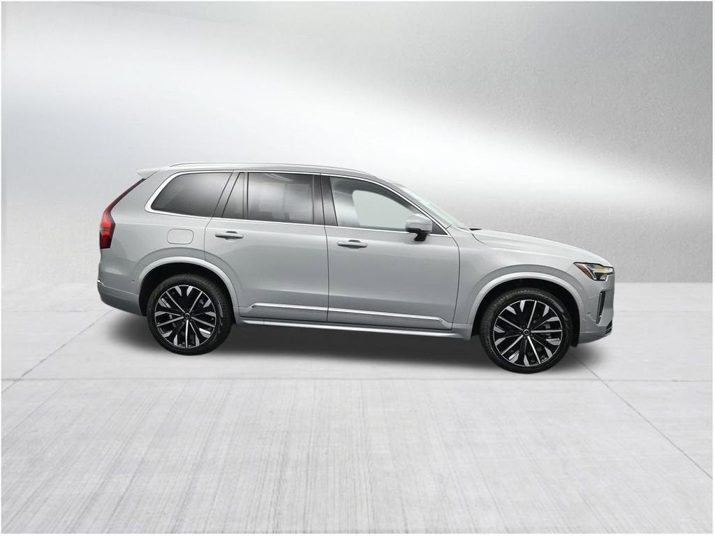 2025 Volvo XC90 Plug-In Hybrid Plus