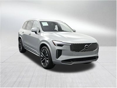 2025 Volvo XC90 Plug-In Hybrid Plus