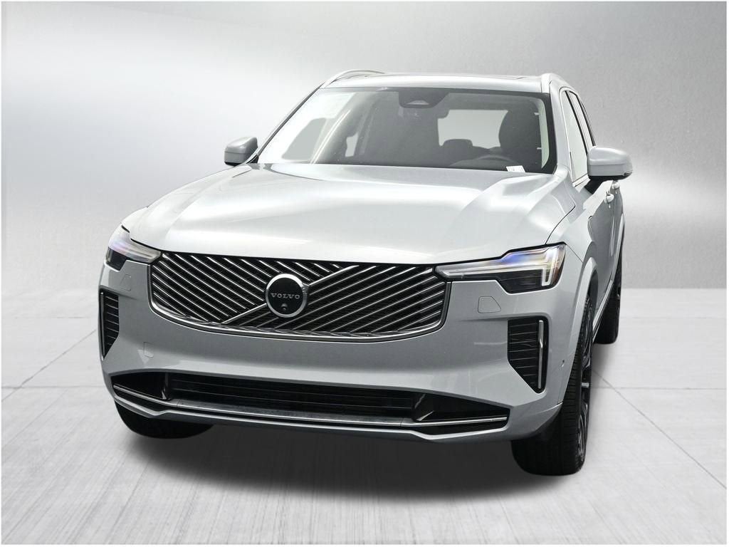 2025 Volvo XC90 Plug-In Hybrid Plus