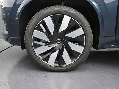 2025 Volvo XC90 Plug-In Hybrid Ultra