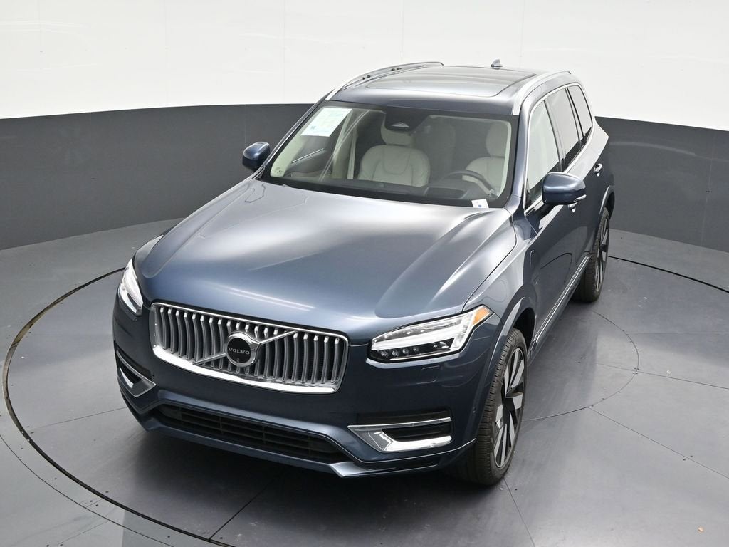 2025 Volvo XC90 Plug-In Hybrid Ultra