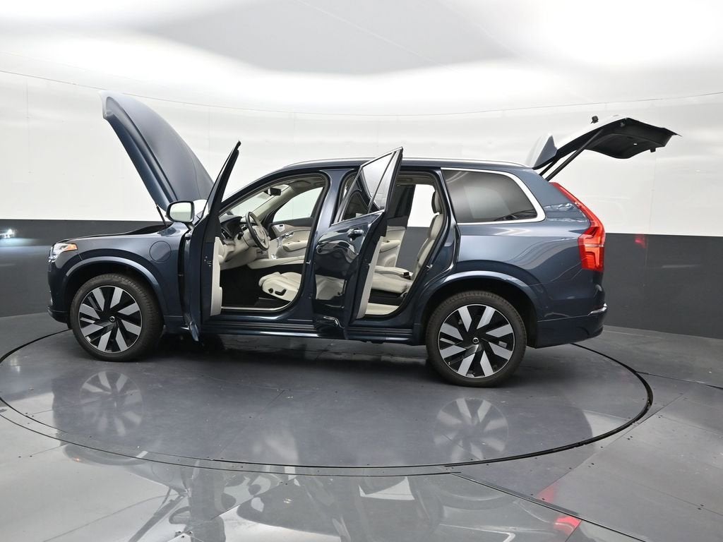 2025 Volvo XC90 Plug-In Hybrid Ultra