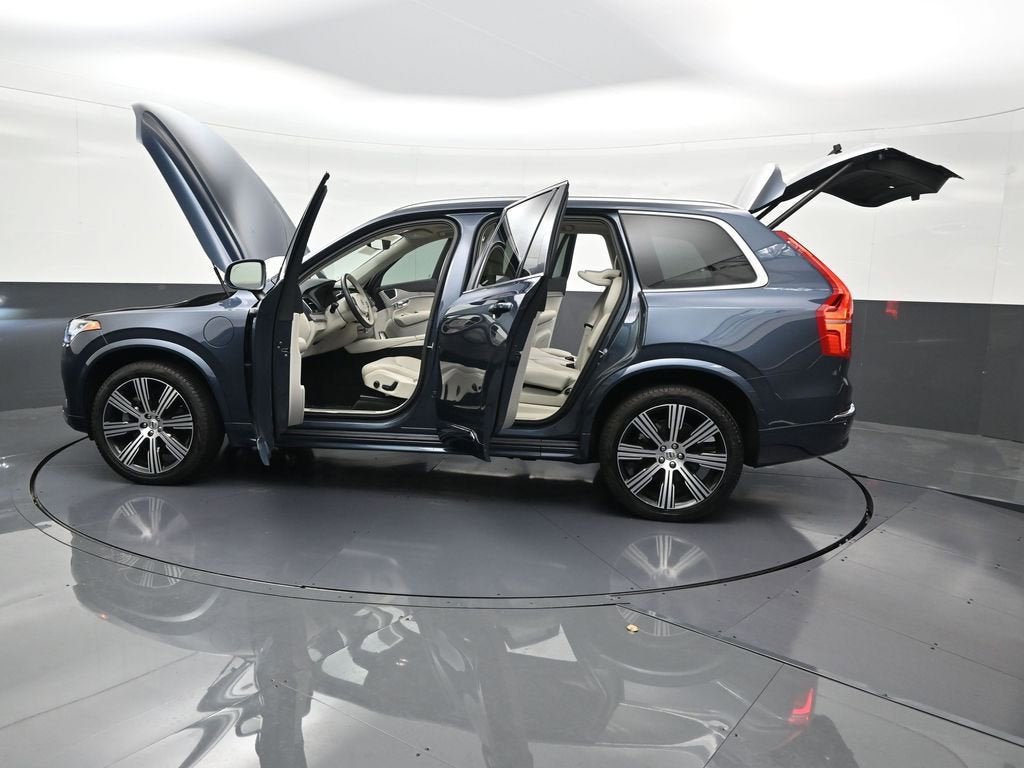 2025 Volvo XC90 Plug-In Hybrid Core