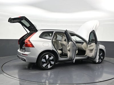 2025 Volvo XC60 Plug-In Hybrid Plus