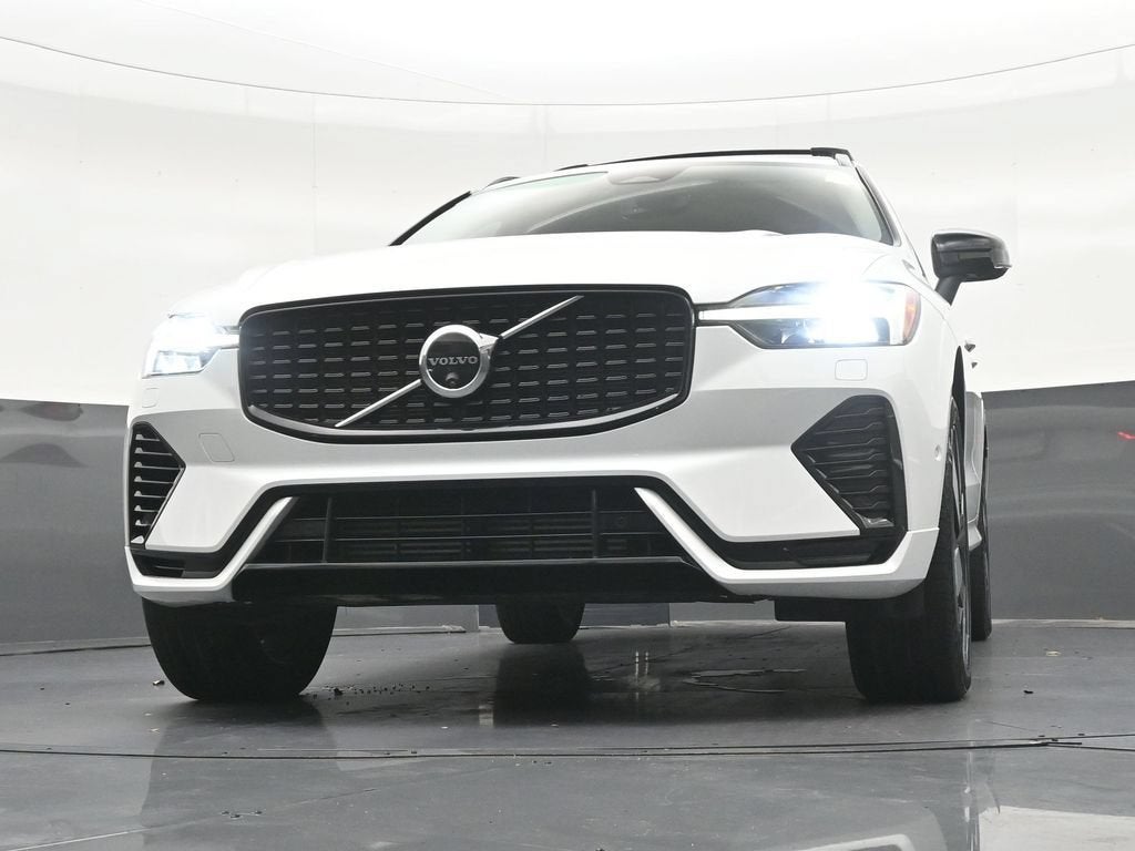2025 Volvo XC60 Plug-In Hybrid Plus, T8 AWD Electric/Gasoline, Dark