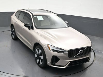2025 Volvo XC60 Plug-In Hybrid Plus