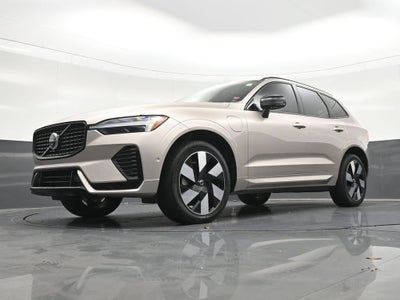 2025 Volvo XC60 Plug-In Hybrid Plus