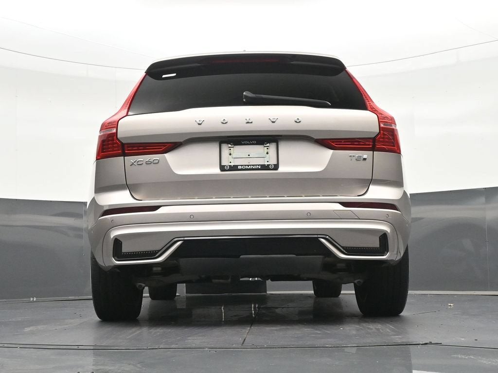 2025 Volvo XC60 Plug-In Hybrid Plus