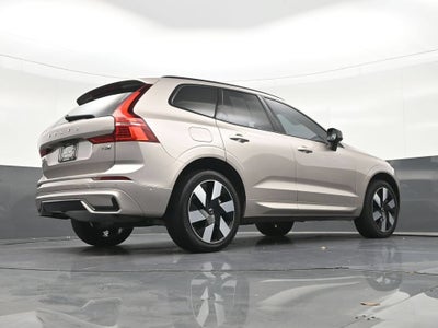 2025 Volvo XC60 Plug-In Hybrid Plus