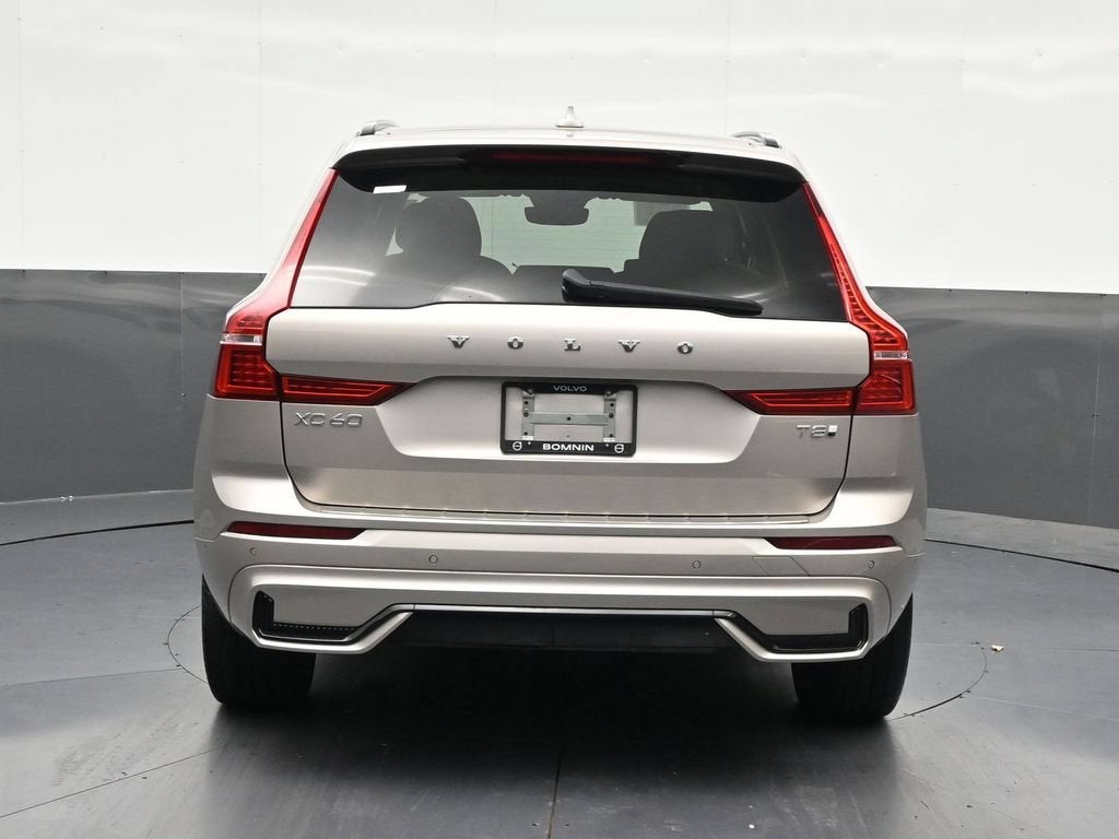 2025 Volvo XC60 Plug-In Hybrid Plus