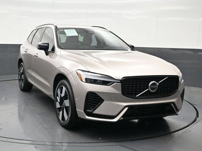 2025 Volvo XC60 Plug-In Hybrid Plus