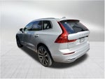 2023 Volvo XC60 Ultimate Bright Theme
