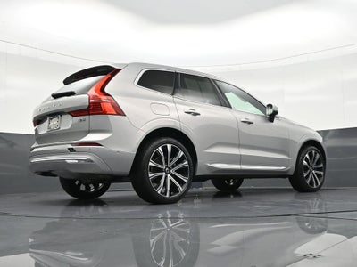 2023 Volvo XC60 Ultimate Bright Theme