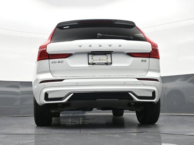 2023 Volvo XC60 Plus Dark Theme