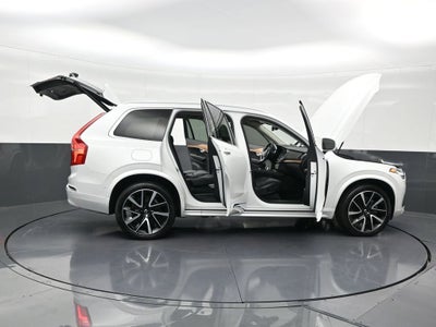 2024 Volvo XC90 Plus Bright Theme