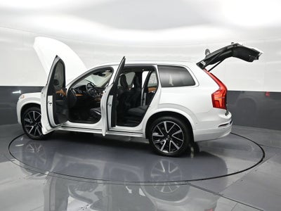 2024 Volvo XC90 Plus Bright Theme