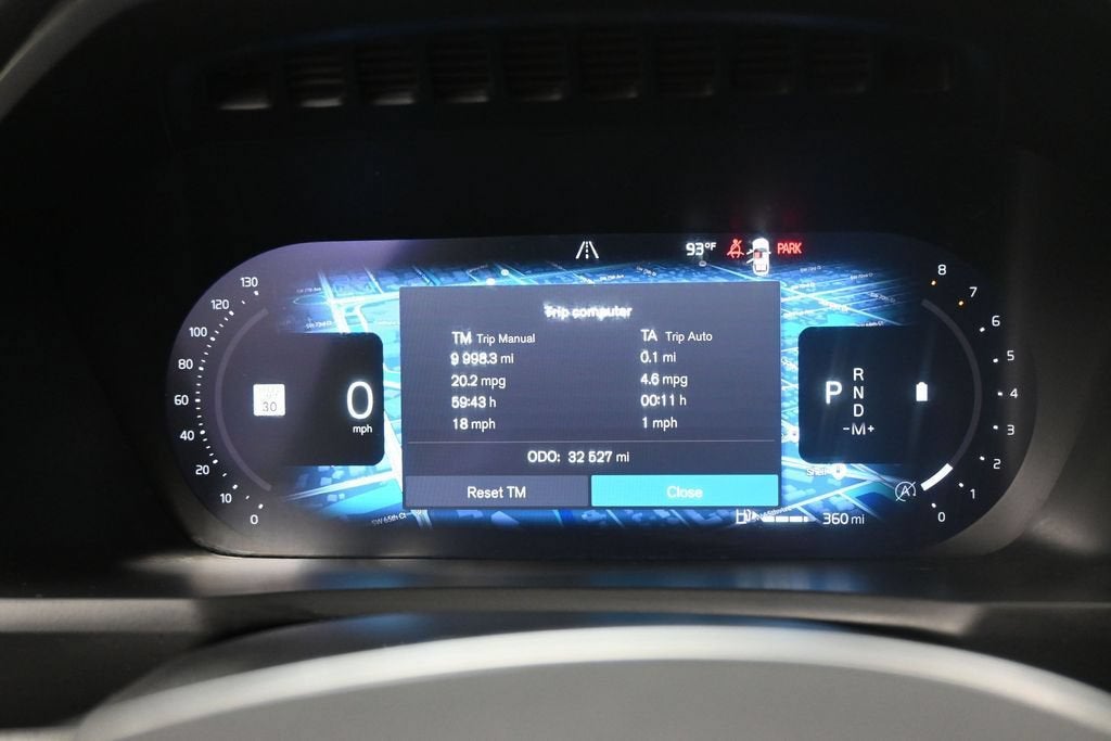 2024 Volvo XC90 B5 Core Bright Theme