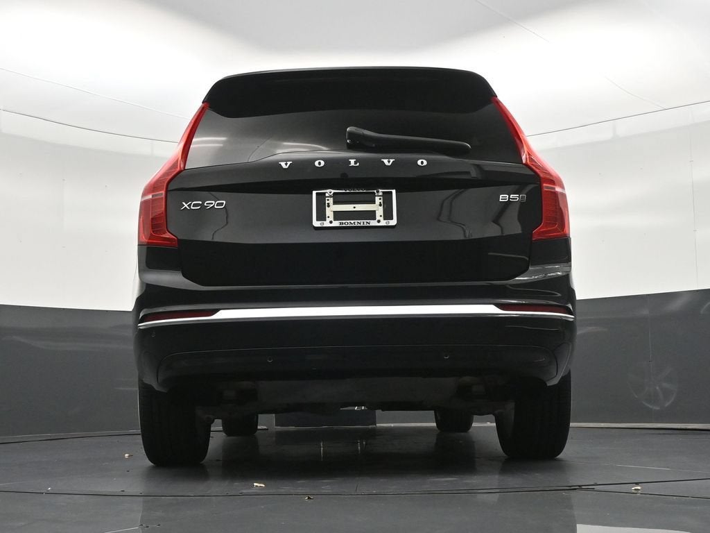 2024 Volvo XC90 B5 Core Bright Theme