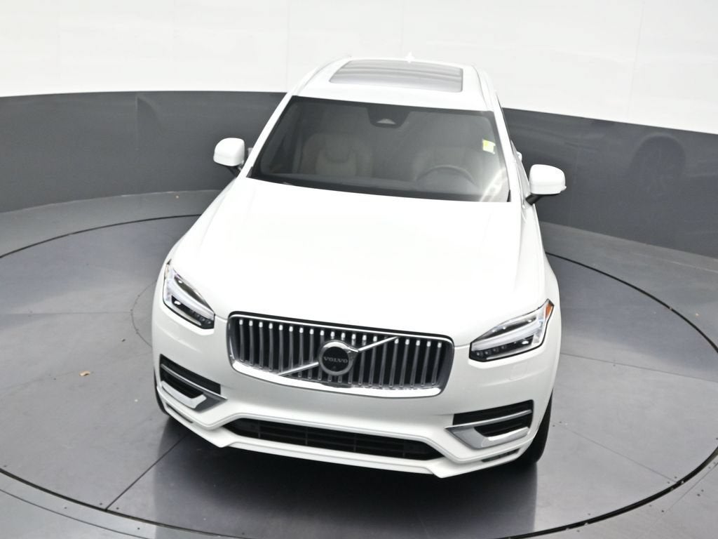 2023 Volvo XC90 B5 Plus