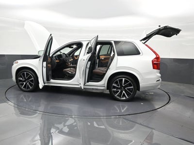 2023 Volvo XC90 B5 Plus