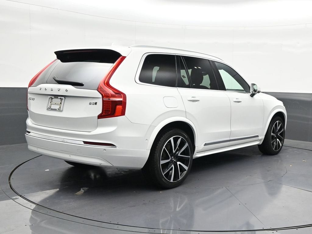 2023 Volvo XC90 B5 Plus