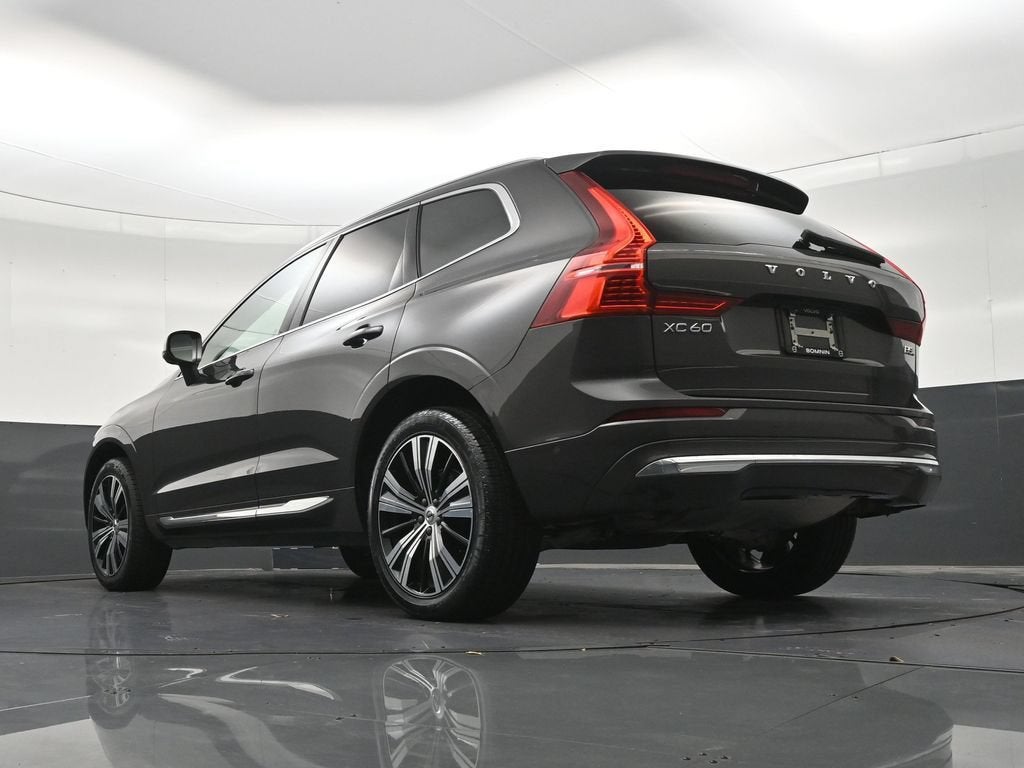 2023 Volvo XC60 B5 Plus Bright Theme