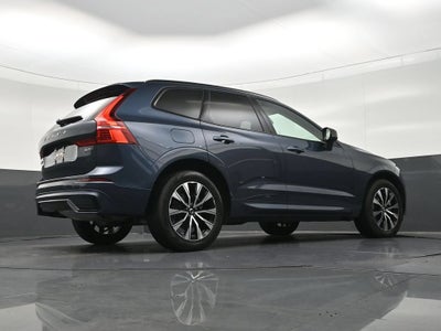 2024 Volvo XC60 B5 Core Dark Theme