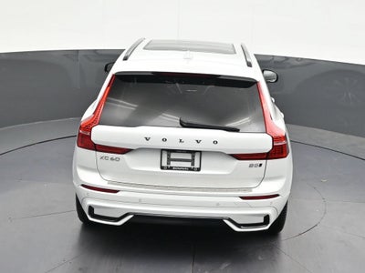2024 Volvo XC60 Core Dark Theme