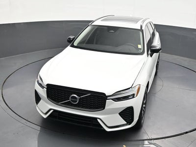 2024 Volvo XC60 Core Dark Theme