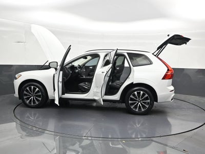 2024 Volvo XC60 Core Dark Theme