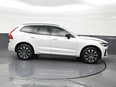 2024 Volvo XC60 Core Dark Theme